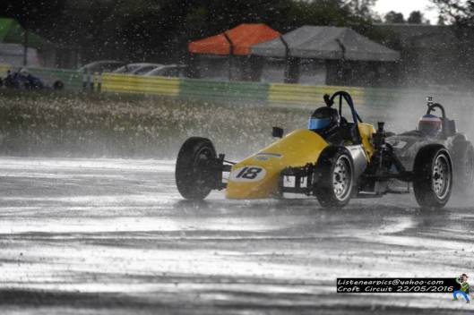 listenear20pics20002_zpsmdti1xkr